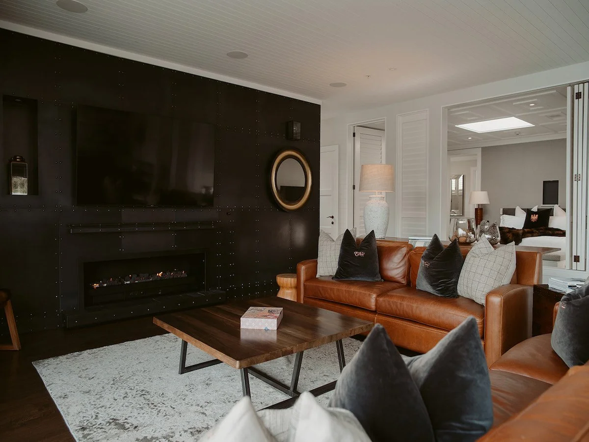 the-penthouse-suite-at-eichardts-private-hotel-gallery-06.jpg