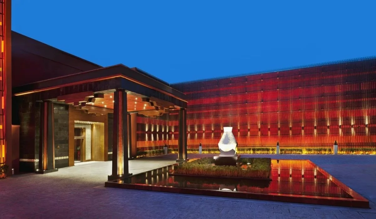 main-entrance-night-view-st-regis-1200.jpg