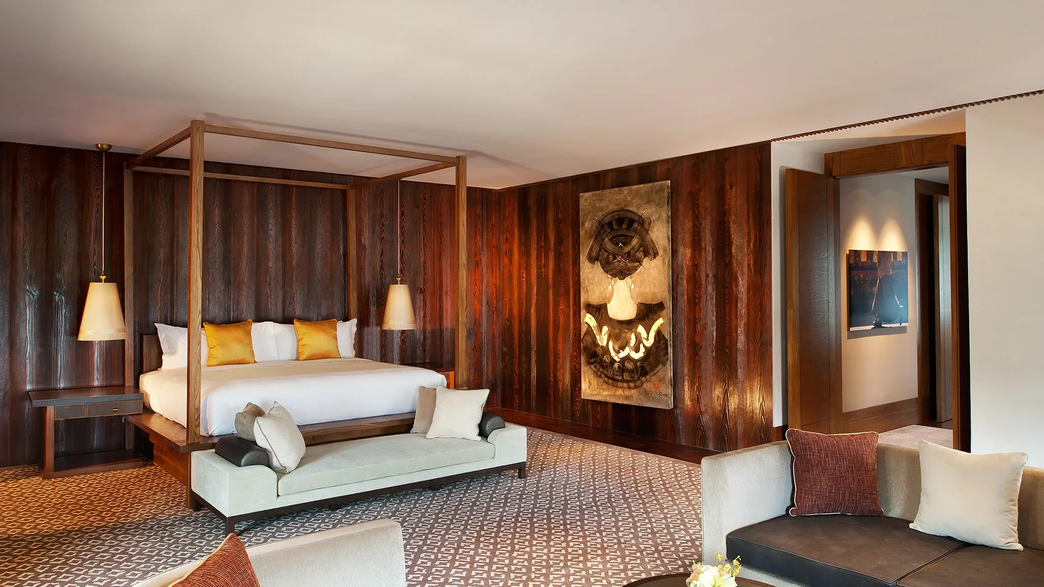 Bedroom2-StRegisLhasa-Tibet-CRHotel.jpg.webp