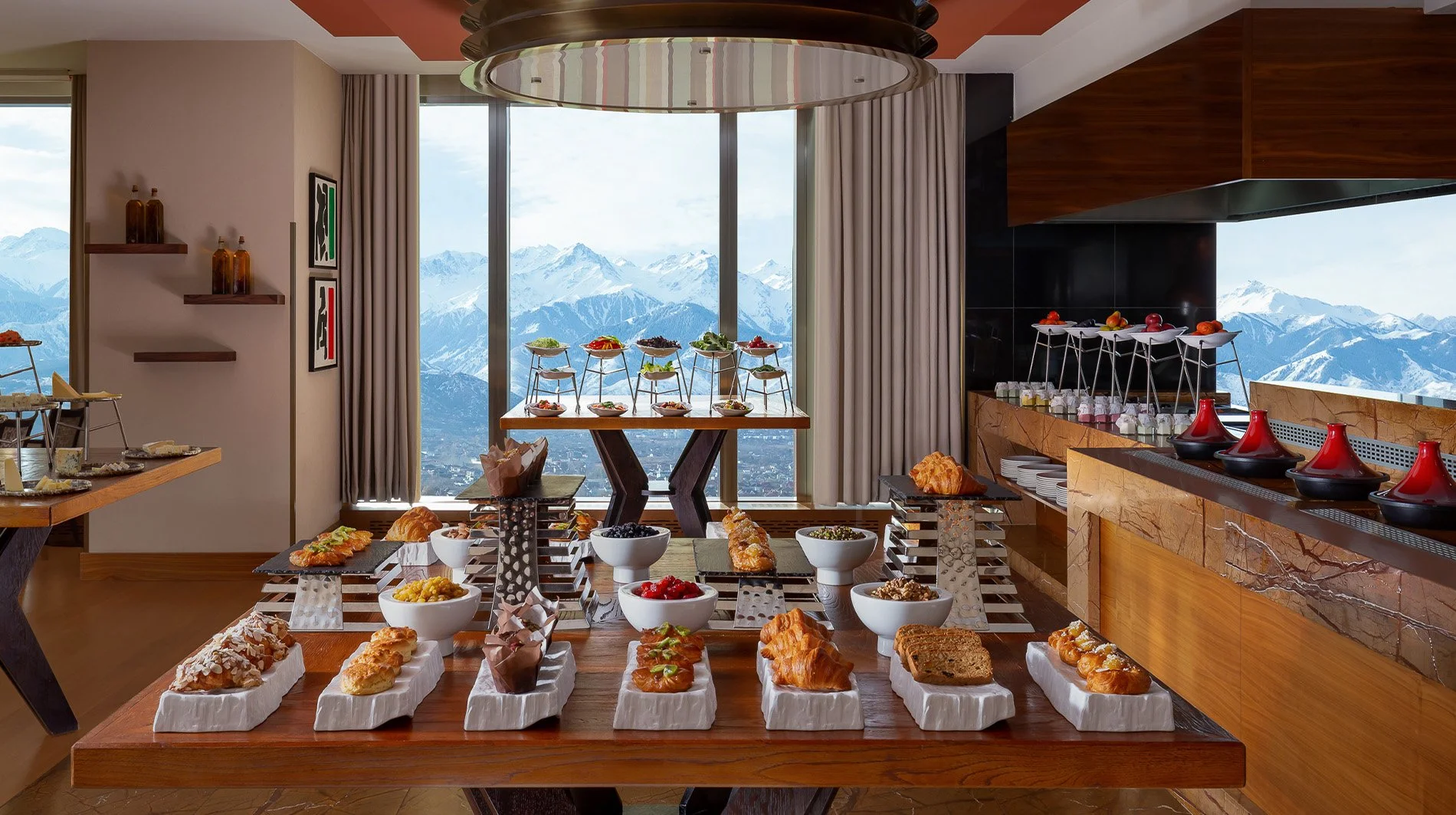 the-ritz-carlton-almaty-vista-breakfast.jpg