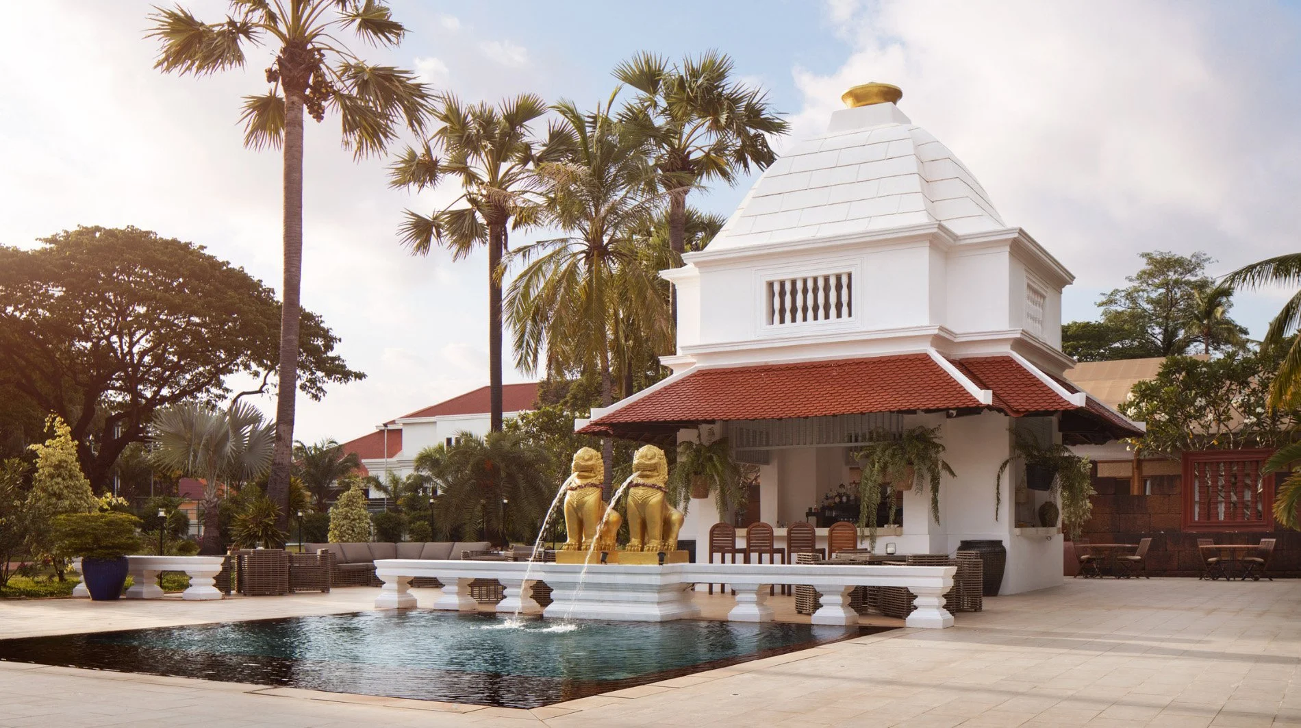 raffles-grand-hotel-dangkor-kids-swimming-pool2024.jpg