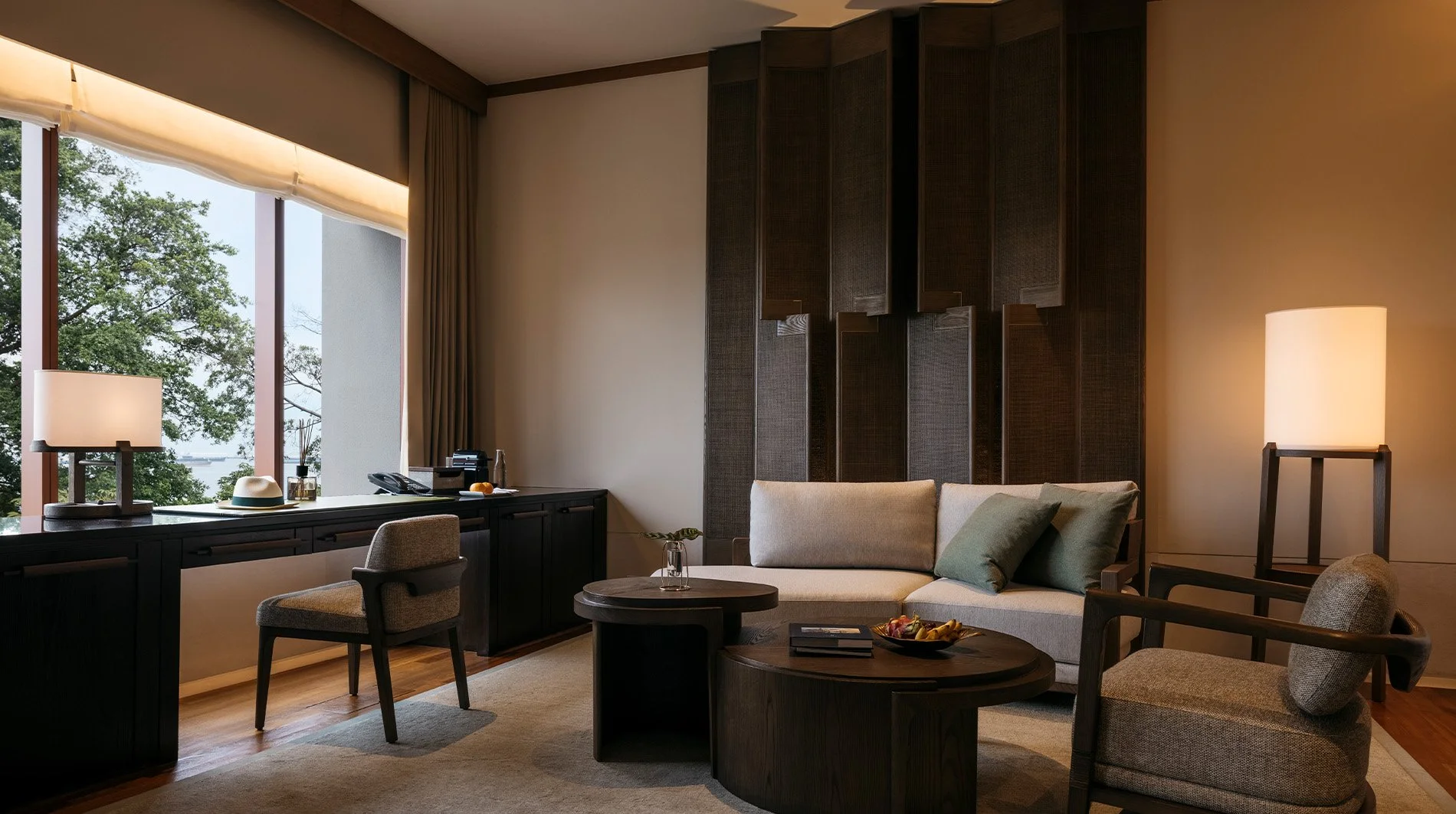 capella-singapore-suite-living-room.jpg