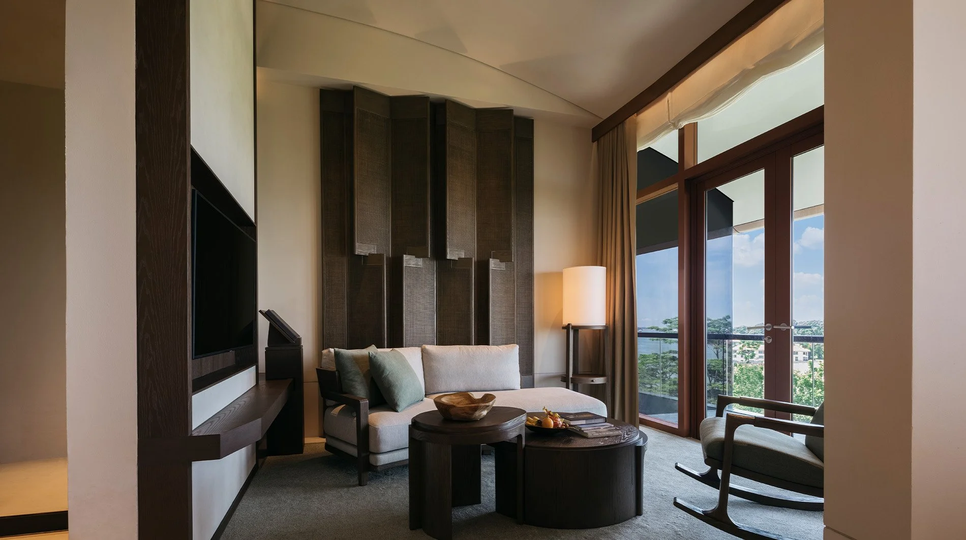capella-singapore-sentosa-suite-living-room.jpg