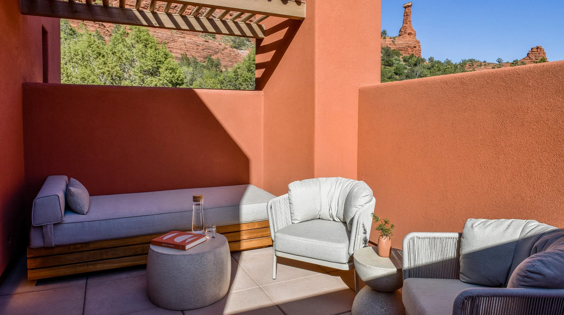 mii-amoCasita-Terrace_Daybed.jpg
