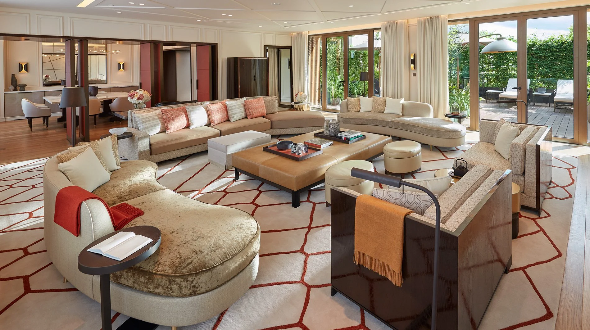 mandarin-oriental-paris-Parisian-Terrace-Suite-Living-Area.jpg