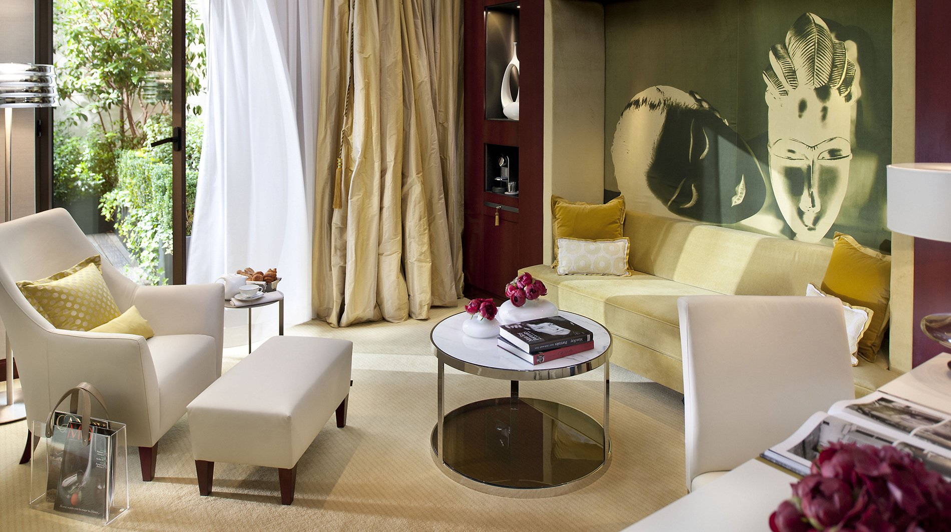 mandarin-oriental-paris-premier-suite.jpg