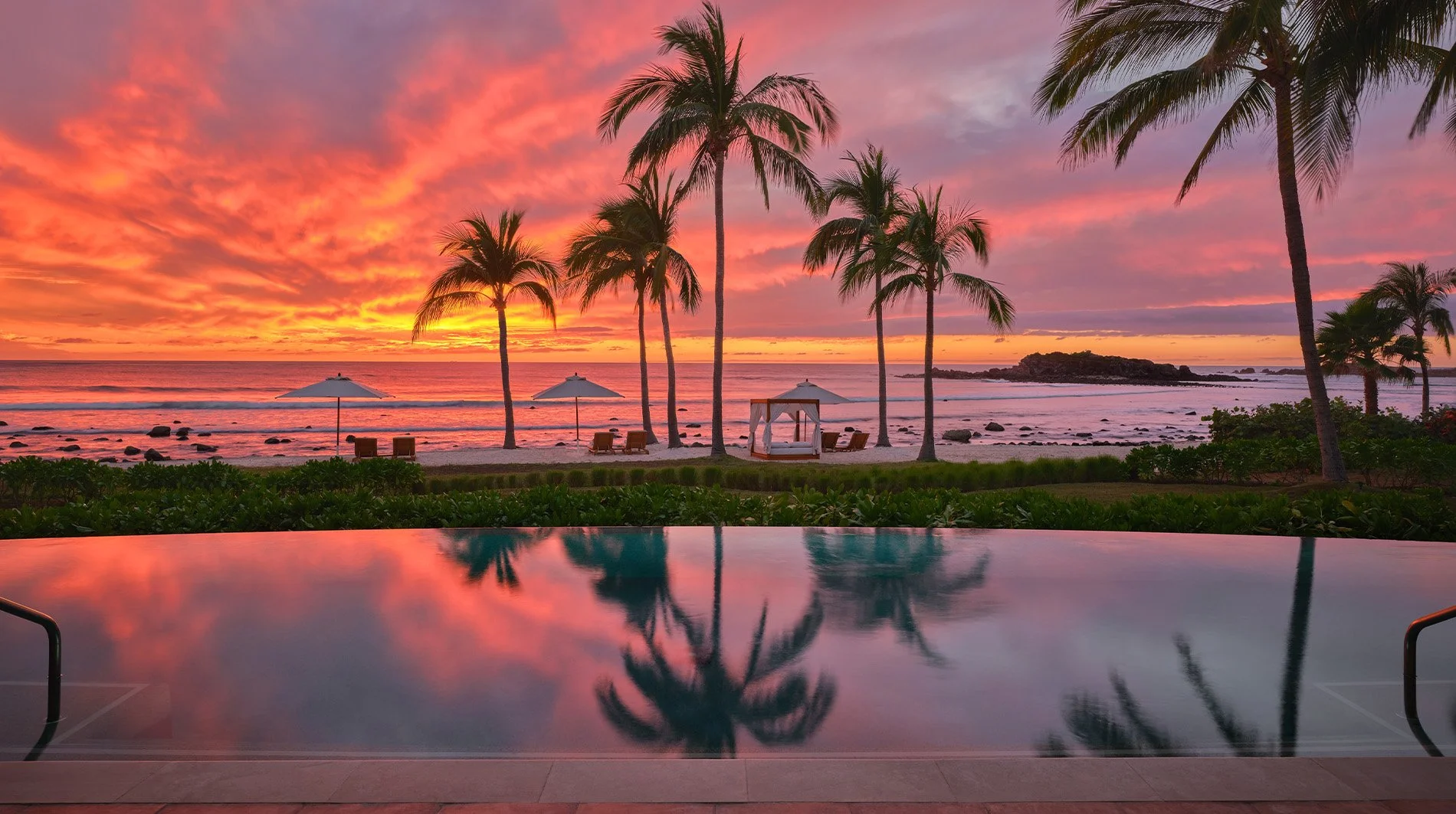 the-st-regis-punta-mita-resort-pool-twilight.jpg