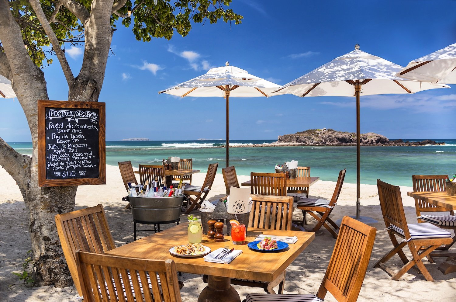 V2V6gwf4FXlkcpuL-Beachfront-Restaurant.jpg