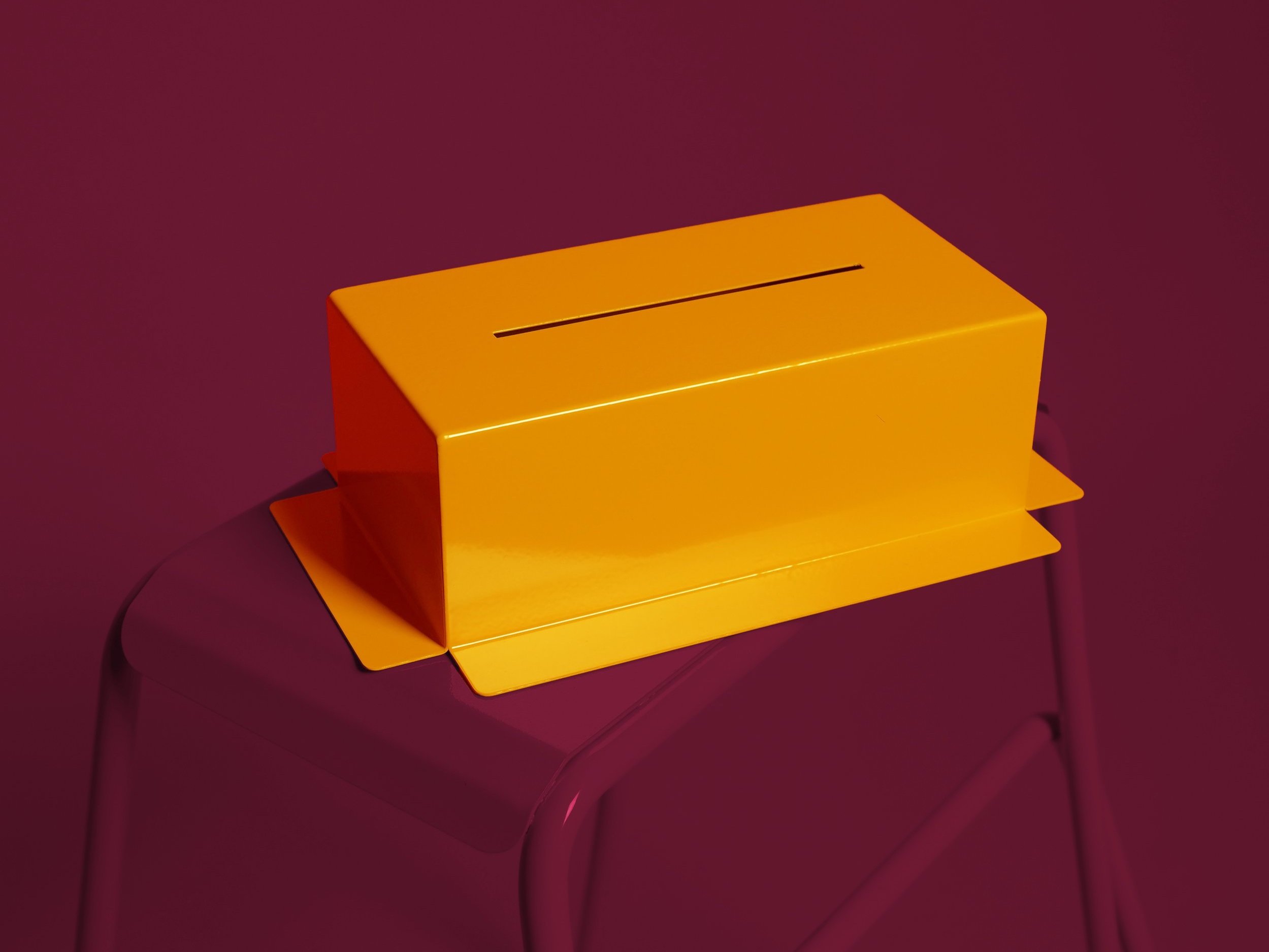 LOOP and HYDE lila.jpg