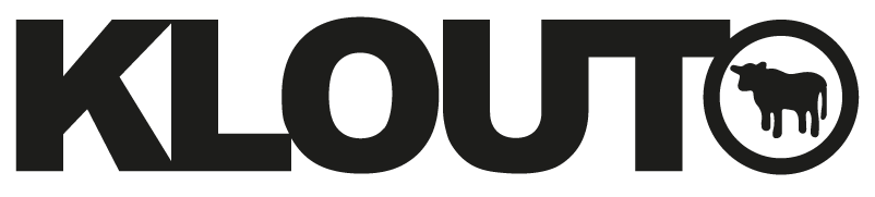 Das Bild zeigt das Logo von Klout, bestehend aus dem Schriftzug 'KLOUTO' mit einem Elefanten-Symbol innerhalb eines Kreises am Ende.