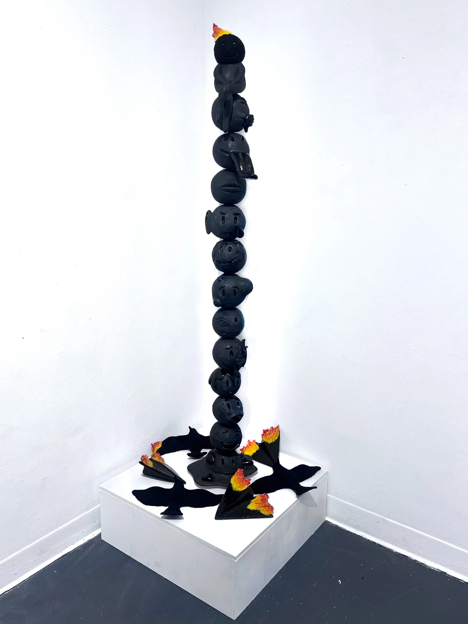 Consumed | Glazed Ceramics | 56,5 x 30 x 24 " - 143,5 x 76 x 61 cm