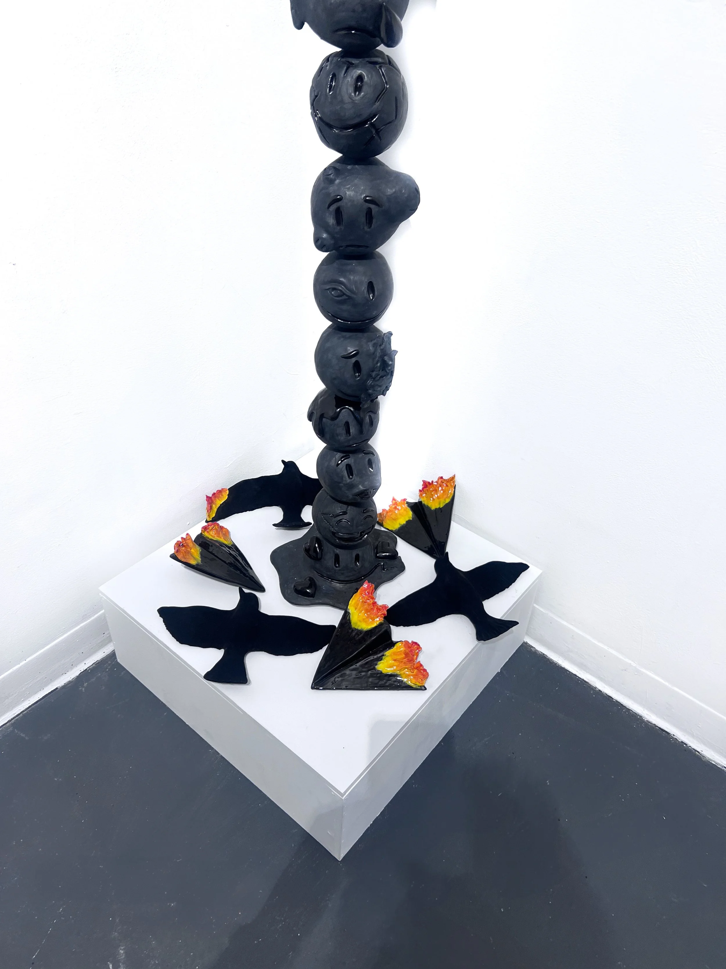 Consumed | Glazed Ceramics | 56,5 x 30 x 24 " - 143,5 x 76 x 61 cm