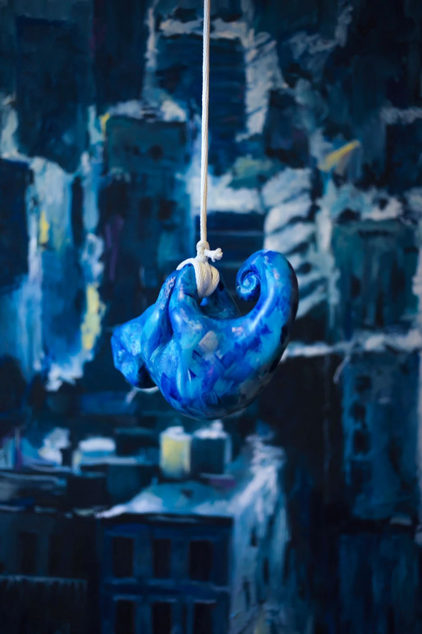 City animal | Oil on canvas and plaster sculpture | 40 x 30 " - 101,5 x 76 cm