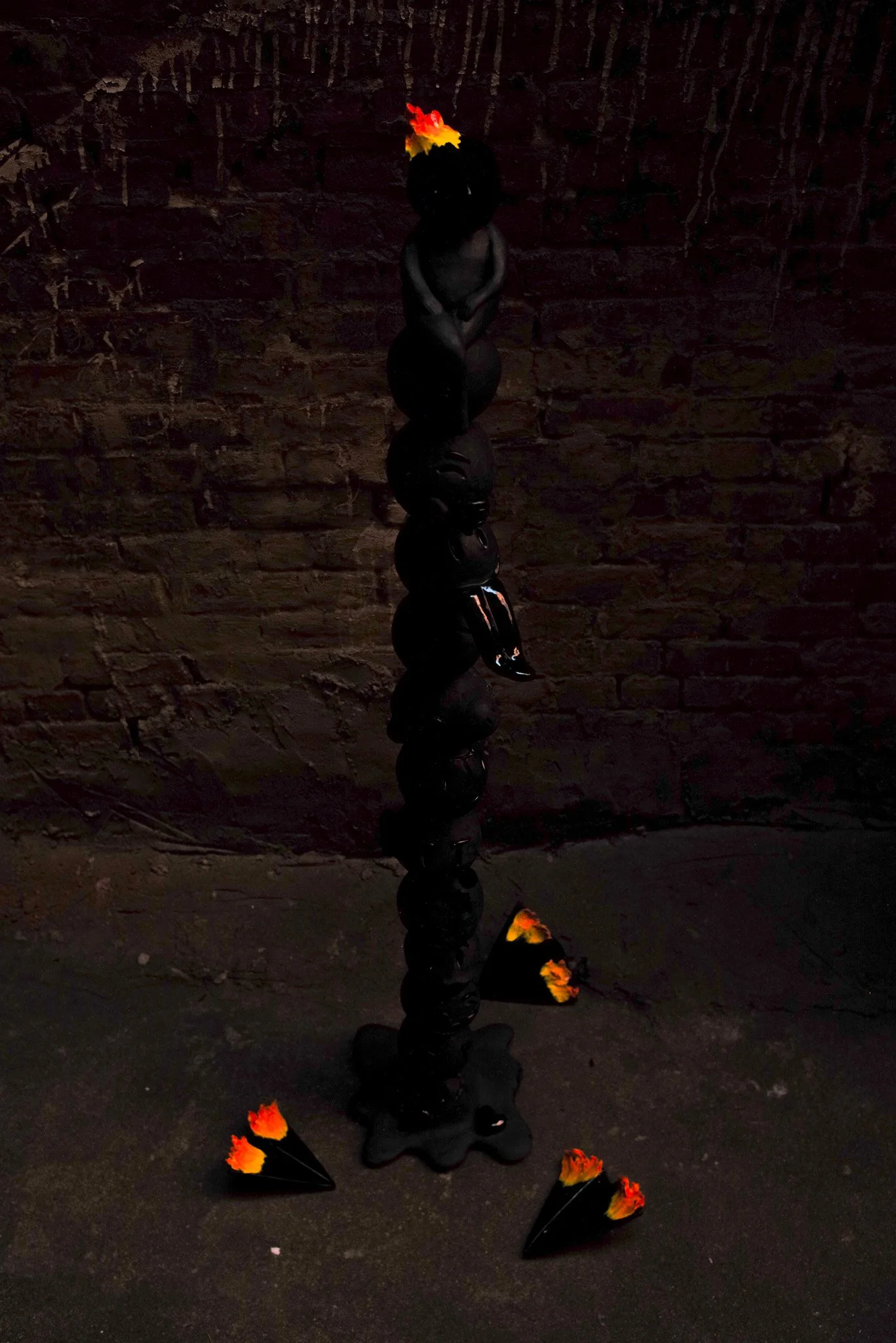 Consumed l Glazed ceramic l 59 x 16 x 16 " - 150 x 40 x 40 cm