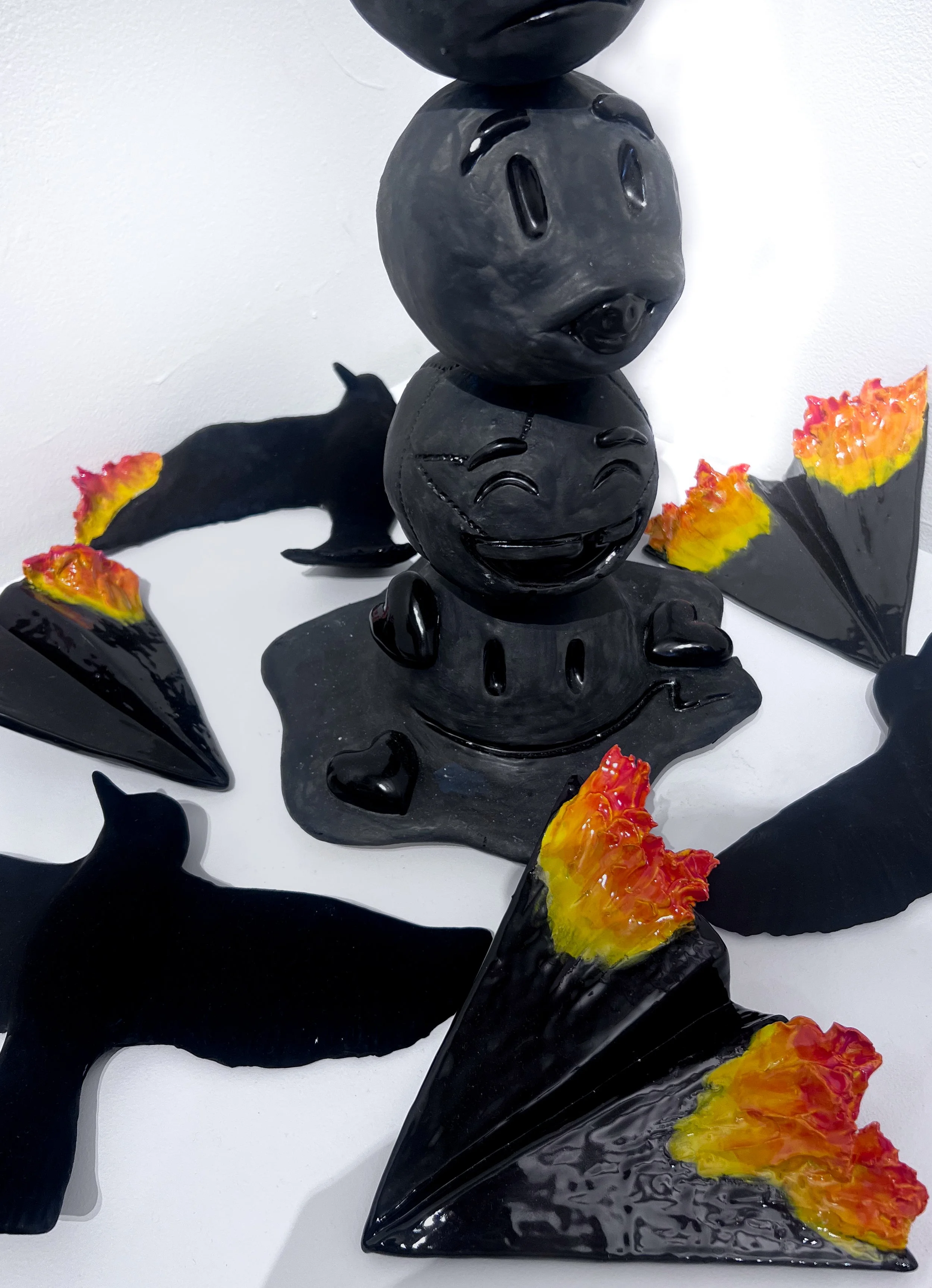 Consumed | Glazed Ceramics | 56,5 x 30 x 24 " - 143,5 x 76 x 61 cm