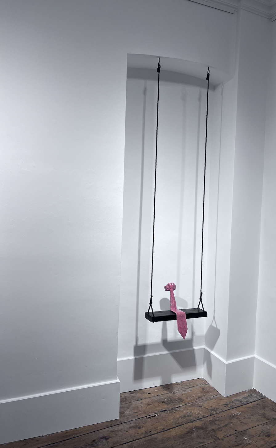 Higher! | Ceramic sculpture | 11 x 17 x 14 " - 28 x 43 x 35 cm