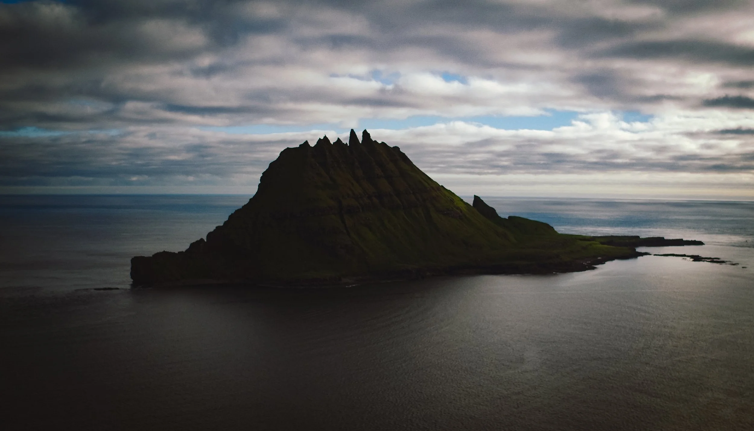 Final day islands.00_01_30_20.Still001.jpg