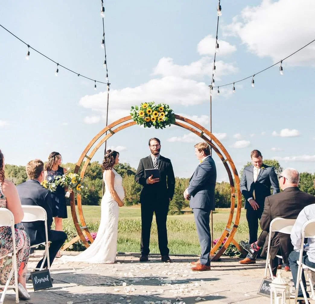 Wedding-Officiants-at-Bandits-Ridge-01.jpg