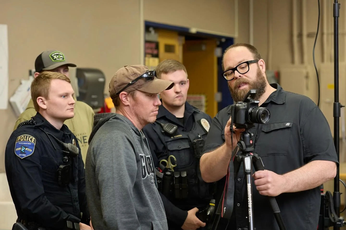 &ldquo;Mr. S&rdquo; back in the classroom! This time at @rochesterctc teaching crime scene photography tips and tricks (ex: correcting for dark or harsh light, focus issues in rain and snow), to officers from @olmstedsheriff office and Rochester Poli