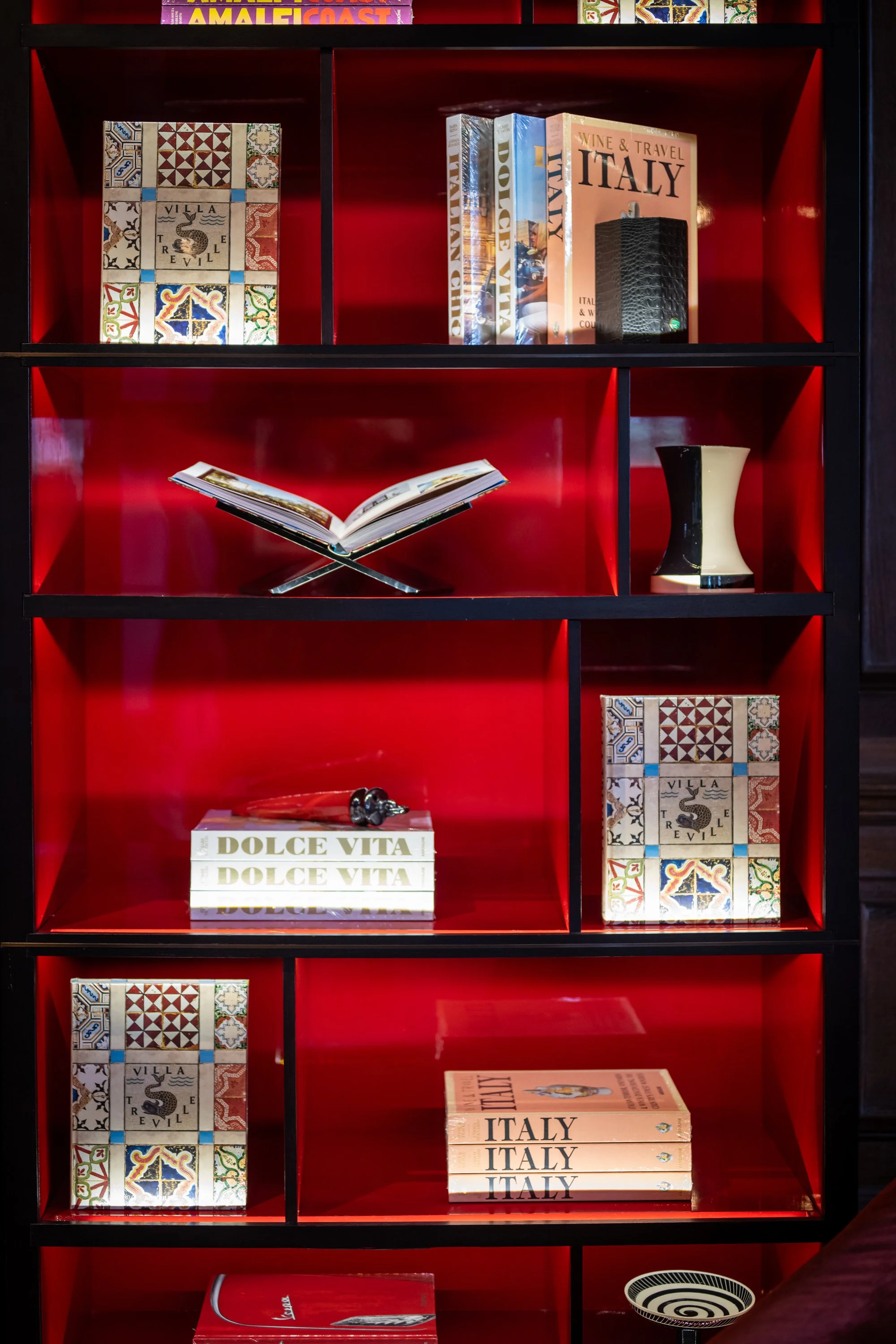 VillaTreville_Assouline_Distracted.Media-11.jpg