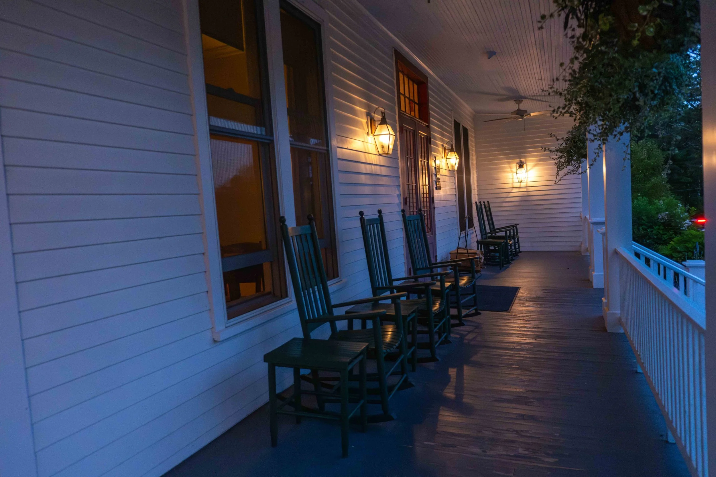 (28) The Inn in the Evening 07.22.25