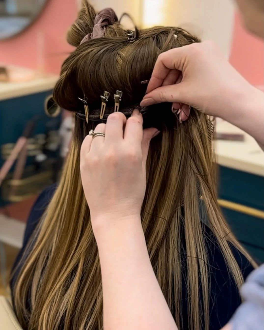 Most people think they understand hair loss&hellip; until they actually experience it.

Here are 5 misconceptions we hear all the time:
	1. Hair loss only happens to men &rarr; Women experience it just as often, it just shows up differently
	2. Washi