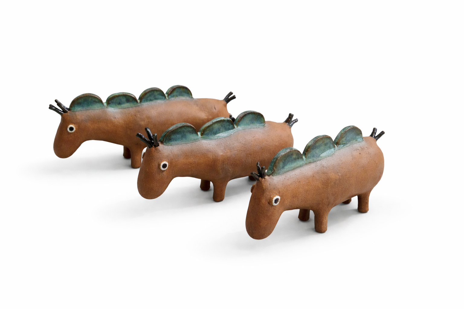 Bovine Equine.
Stoneware, glaze, lustre