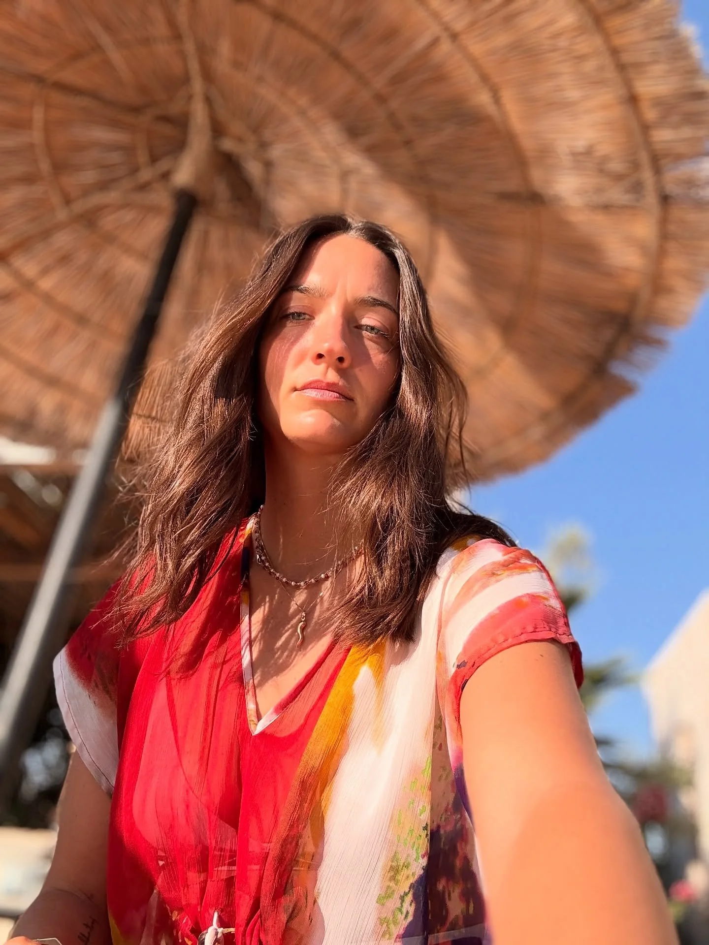 This weeks VIBES: Moroccan Style 🇲🇦
Views: The most incredible house in Essaouira hosted by @ryme_withus 
Inspired: by these 2 amazing woman @ryme_withus 
Books: Committing this passage to memory @yung_pueblo 
Eating: The most insane Moroccan b