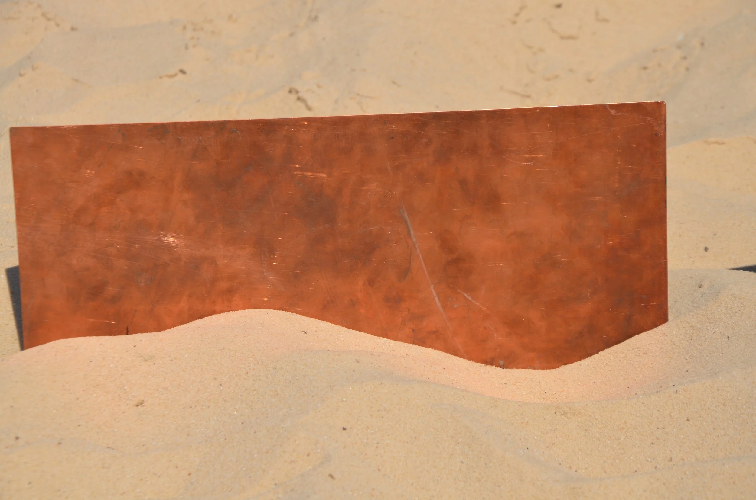 detail of disrupting stuff on a beach volleyball court (2014)