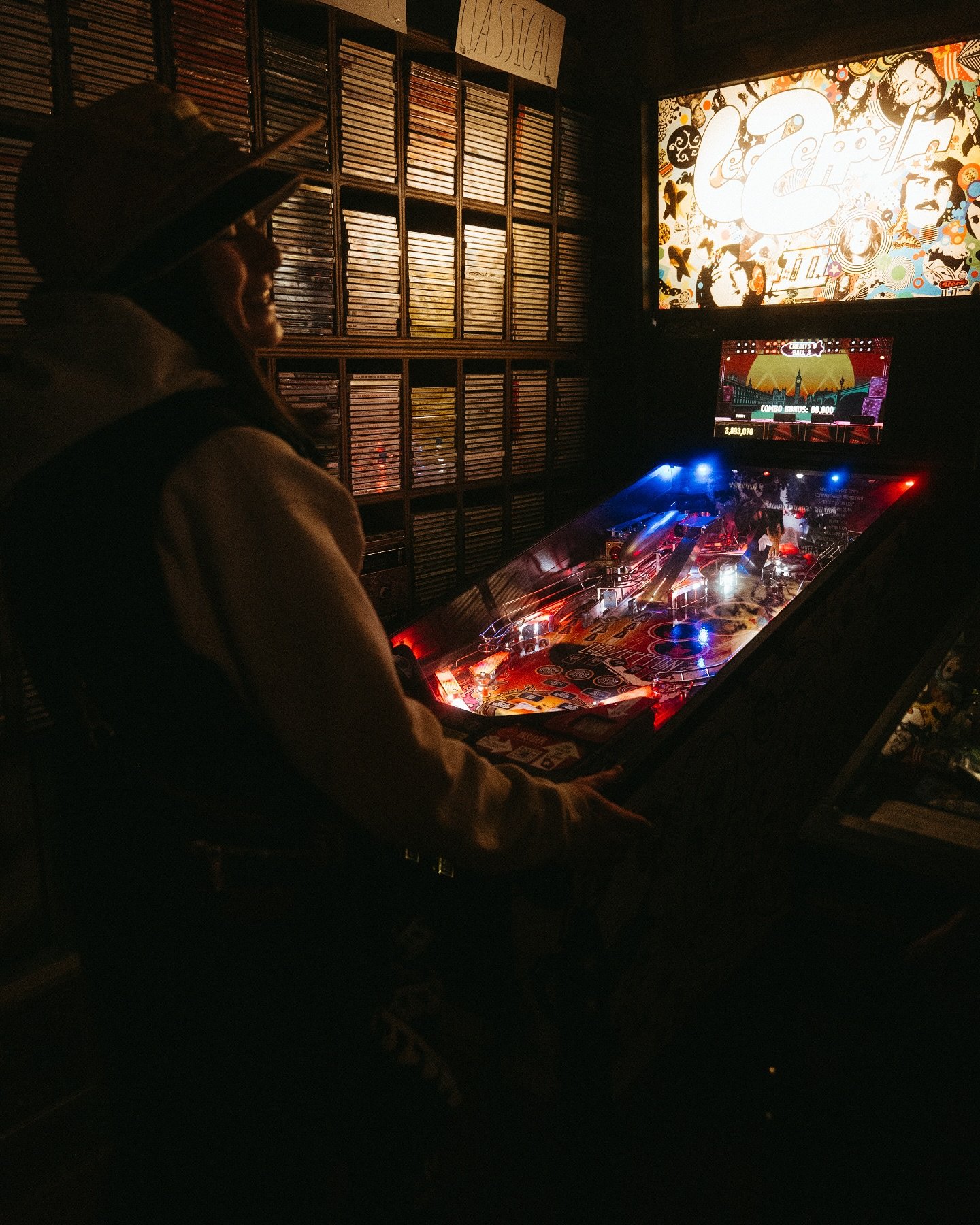 ☀️TUESDAY☀️
☕️COFFEE LAB 8-3☕️
🥁RECORD SHOP 10-5🥁

☝️GREAT USED COLLECTION IN THE BINS FOR YOUR FINGERS TO FLIP THROUGH WITH SO MUCH MORE TO COME. COME AND EXPLORE THE SHOP! HAVE YOU TESTED OUT THE PINBALL MADNESS? COME TAKE A TRIP DOWN MEMORY LANE
