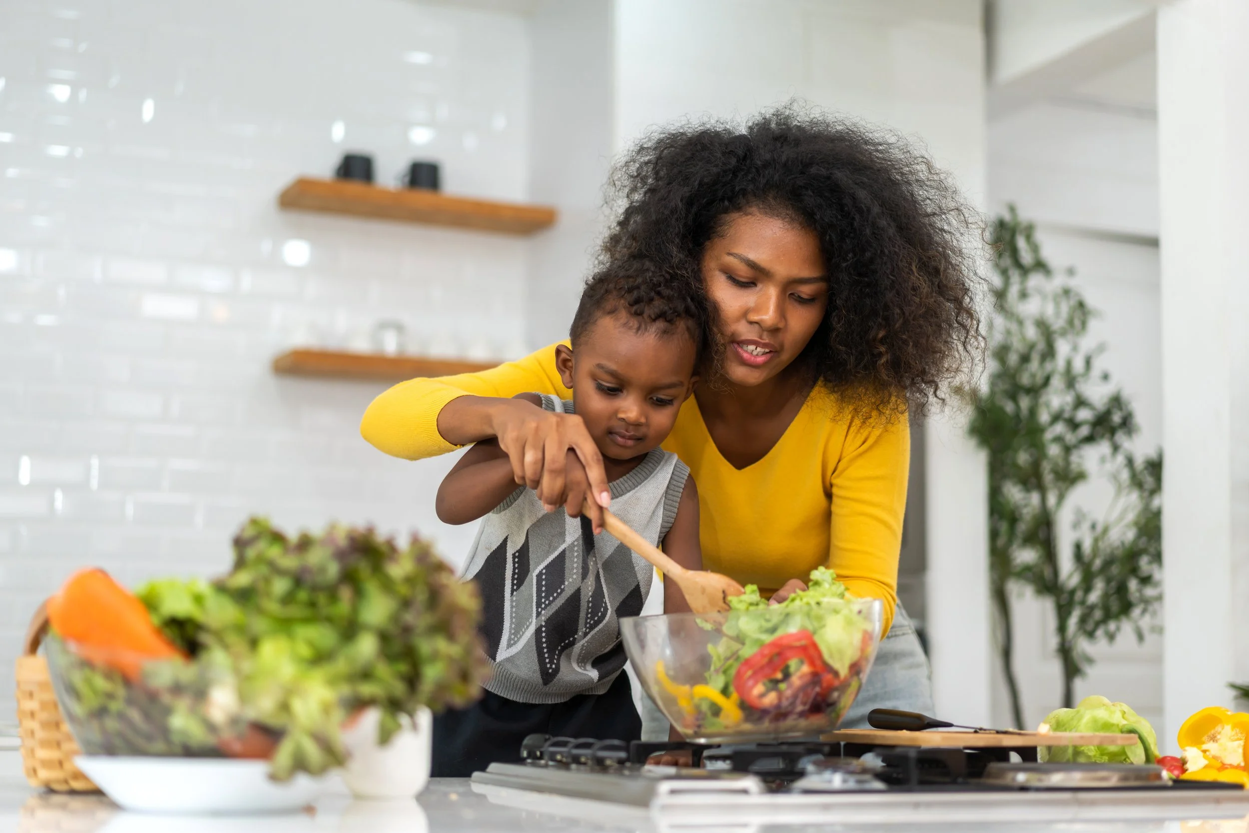 Maintaining Good Nutrition in Families with One Parent Working Away from Home
