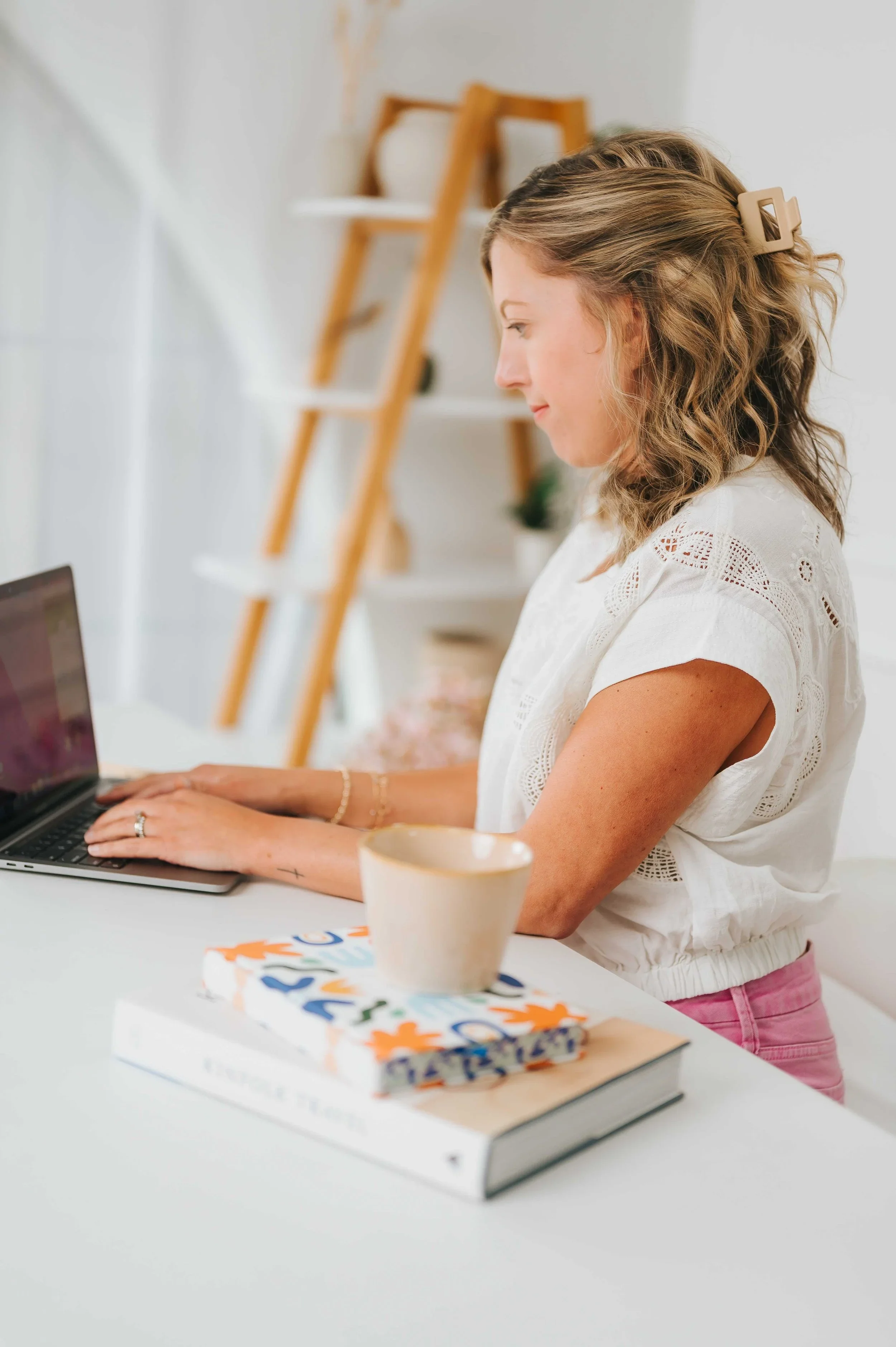 The OBM Explained: What an Online Business Manager Does (and When You Actually Need One)