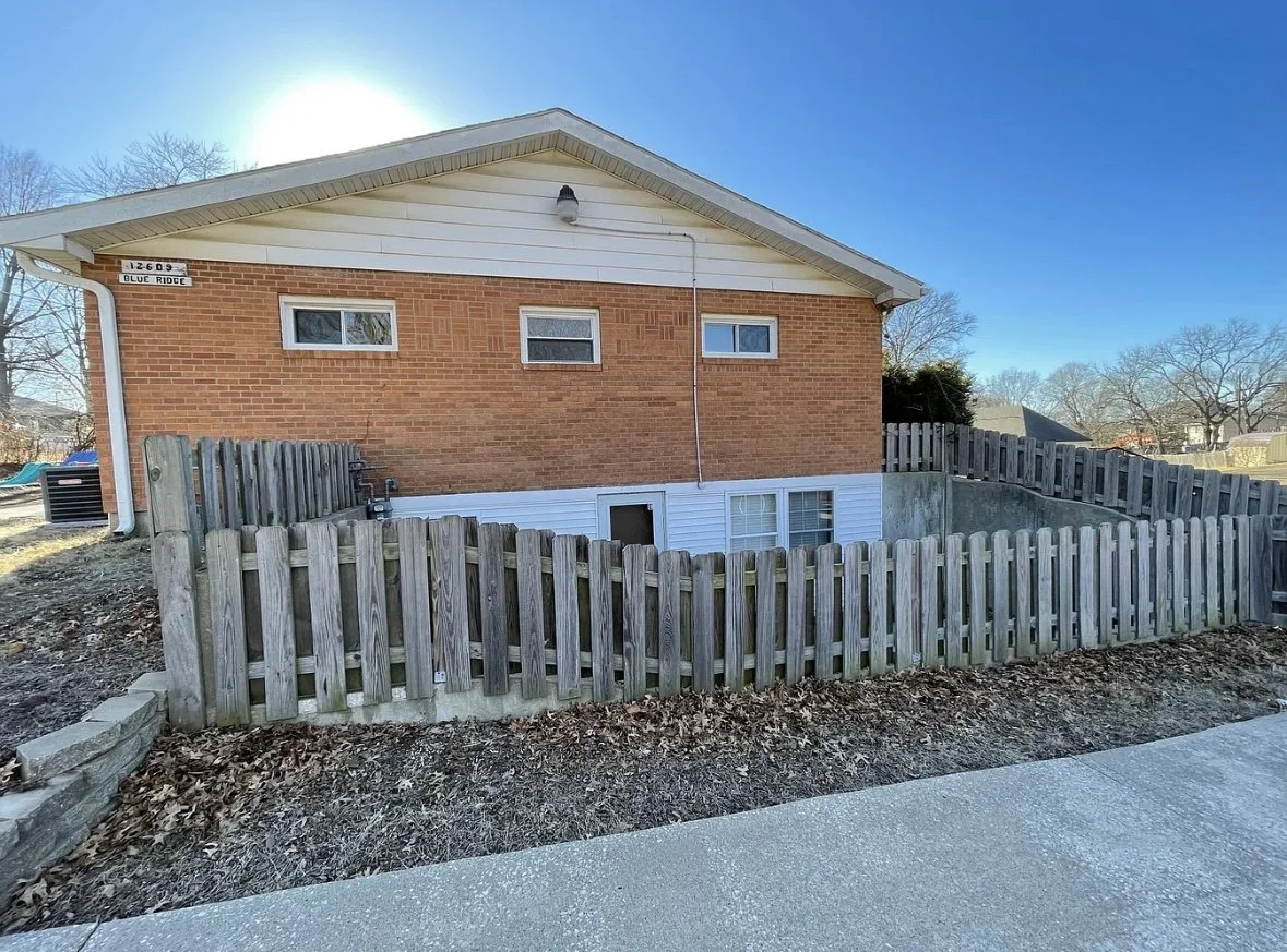 $895/Month - Grandview, MO - 2BR 1BA
