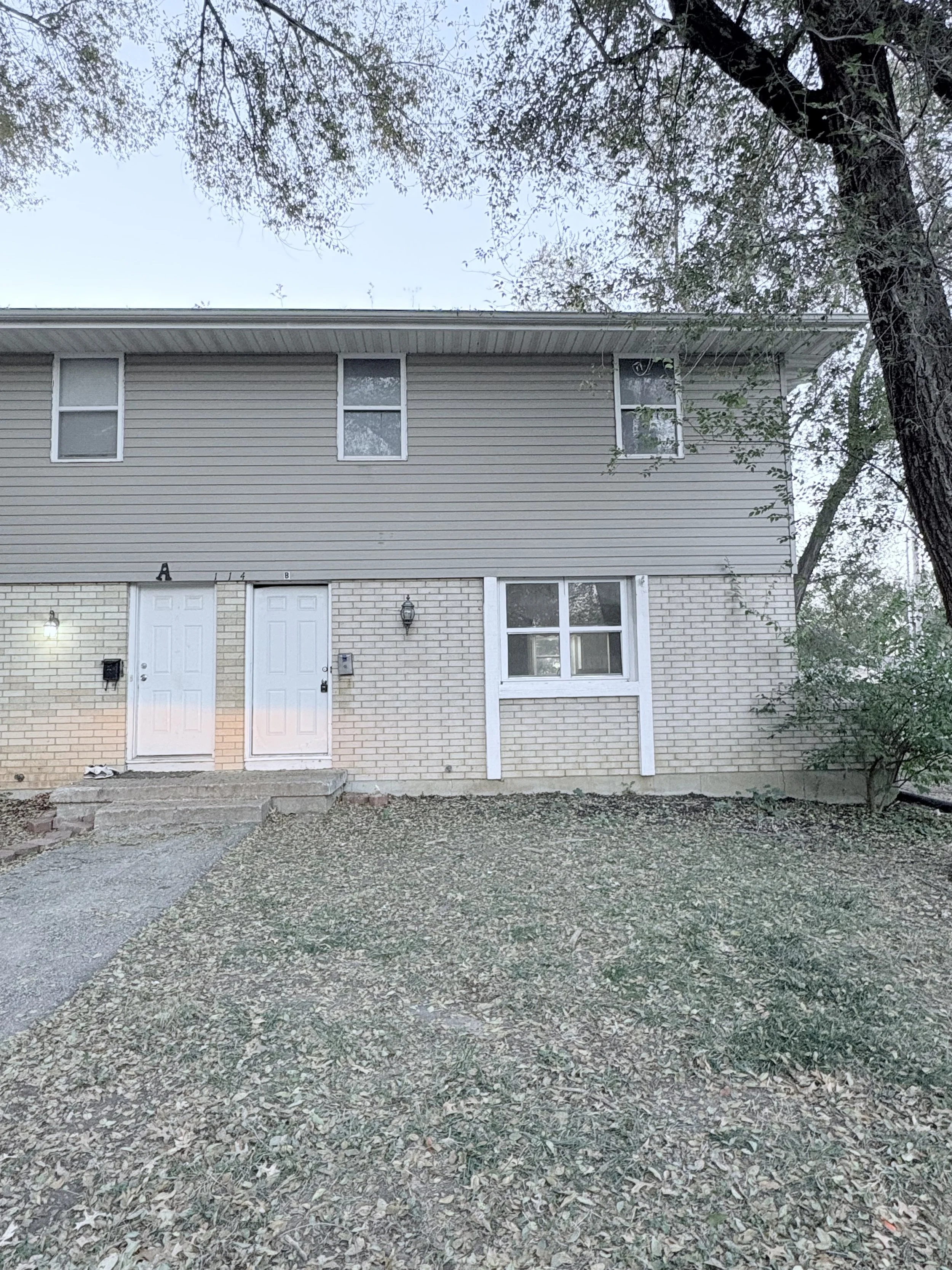 $1400 /Month -Belton, MO - 3BR 2.5BA