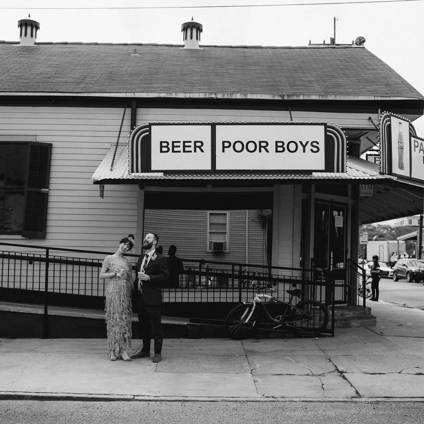 🖤Post ceremony Po Boys!

#intimateweddings #weddingphotographer #neworleansweddings #neworleanswedding
#neworleansweddingphotographer