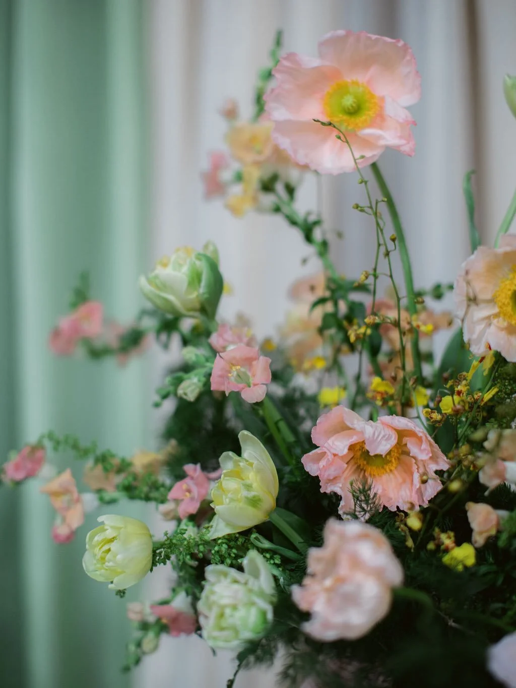Ethereal✨

@thesecretspotflowers @emilycarolineevents_nola @junebugneworleans @beablissbride @robyntateglam