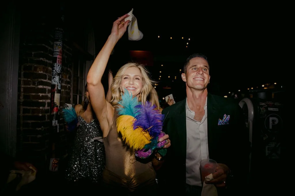 couple dancing on the street