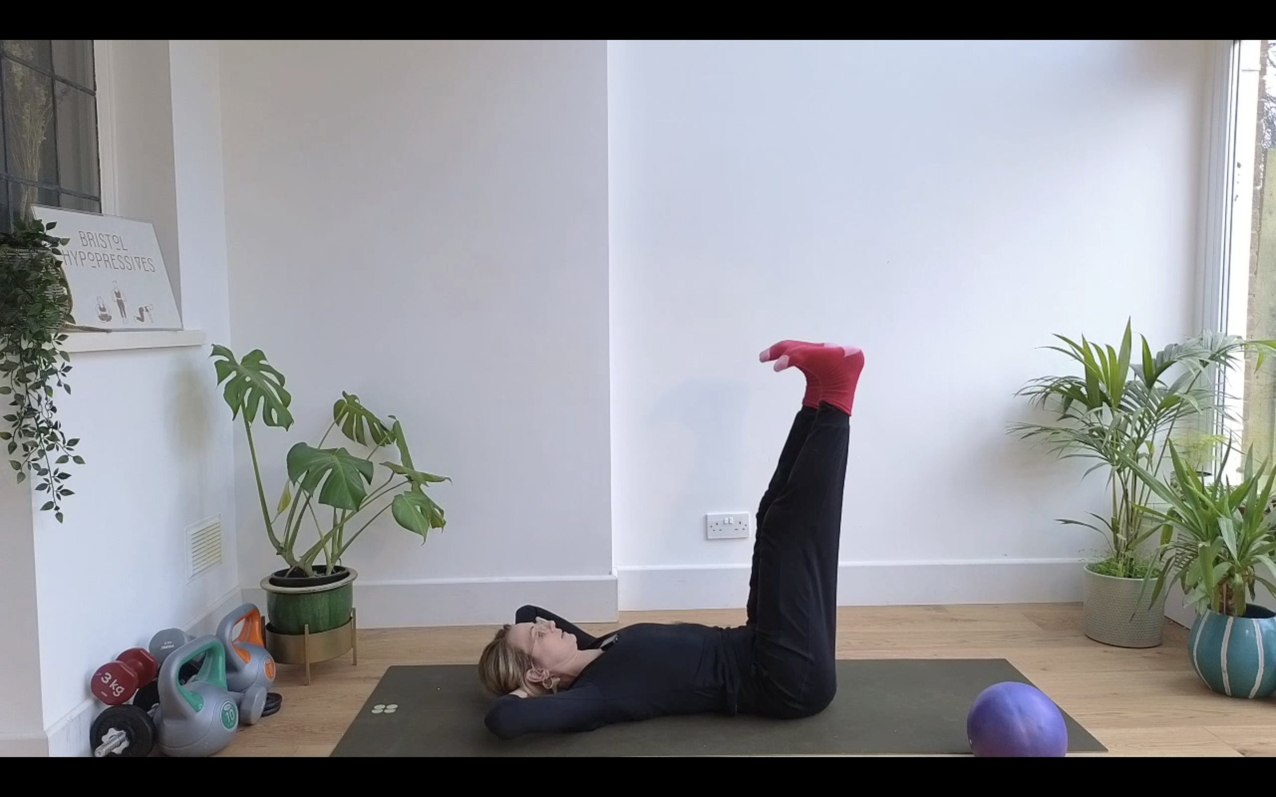 Does contracting the core help or hinder low back pain? 