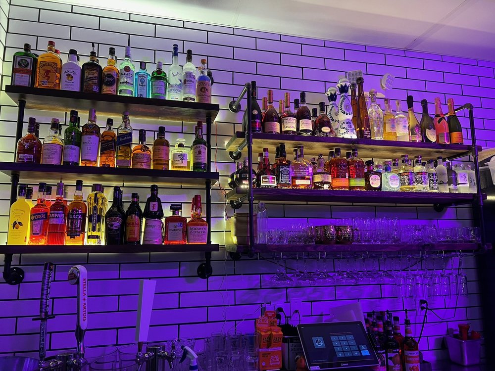 Bar photo 2
