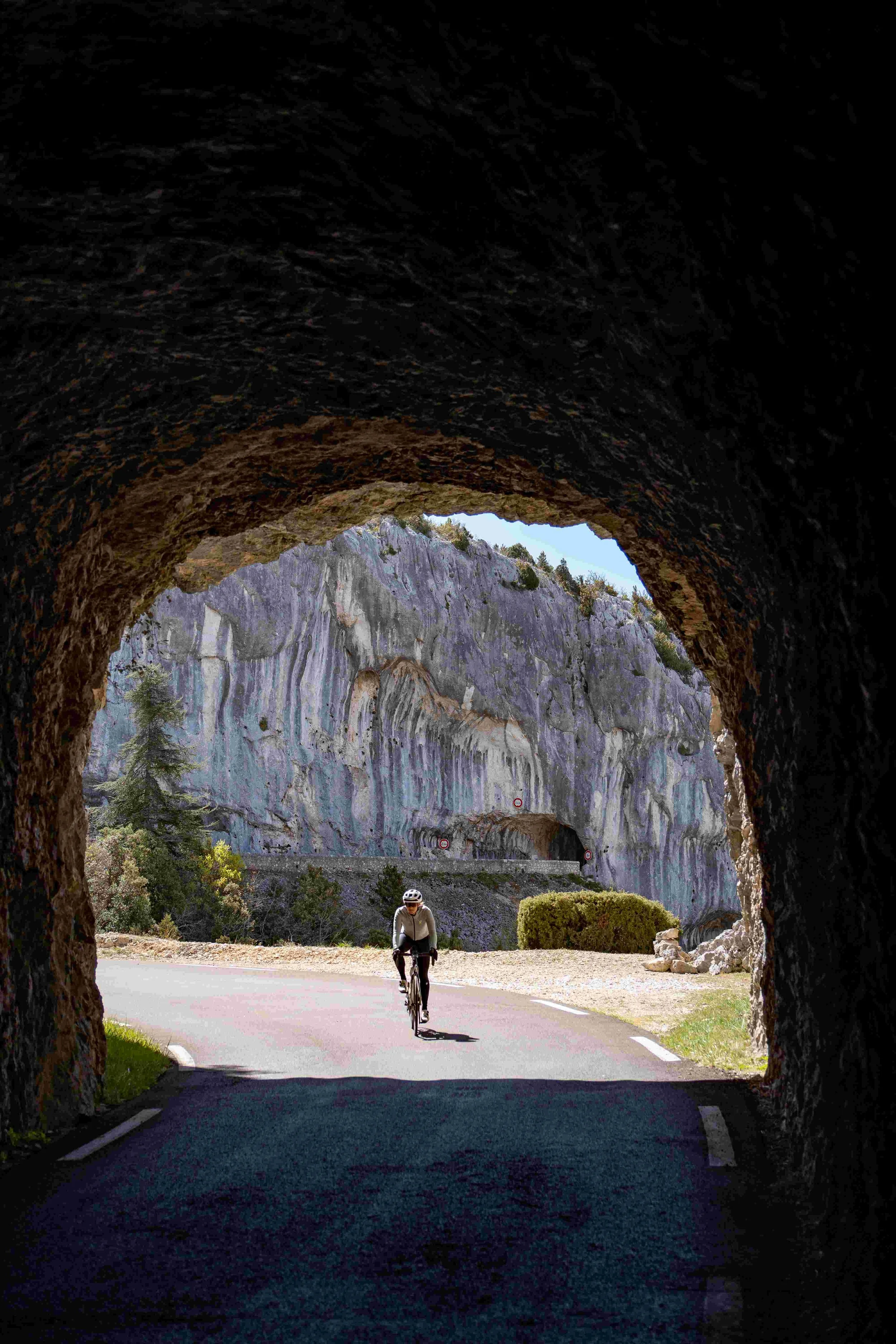 Tunnel Nesque website.jpg