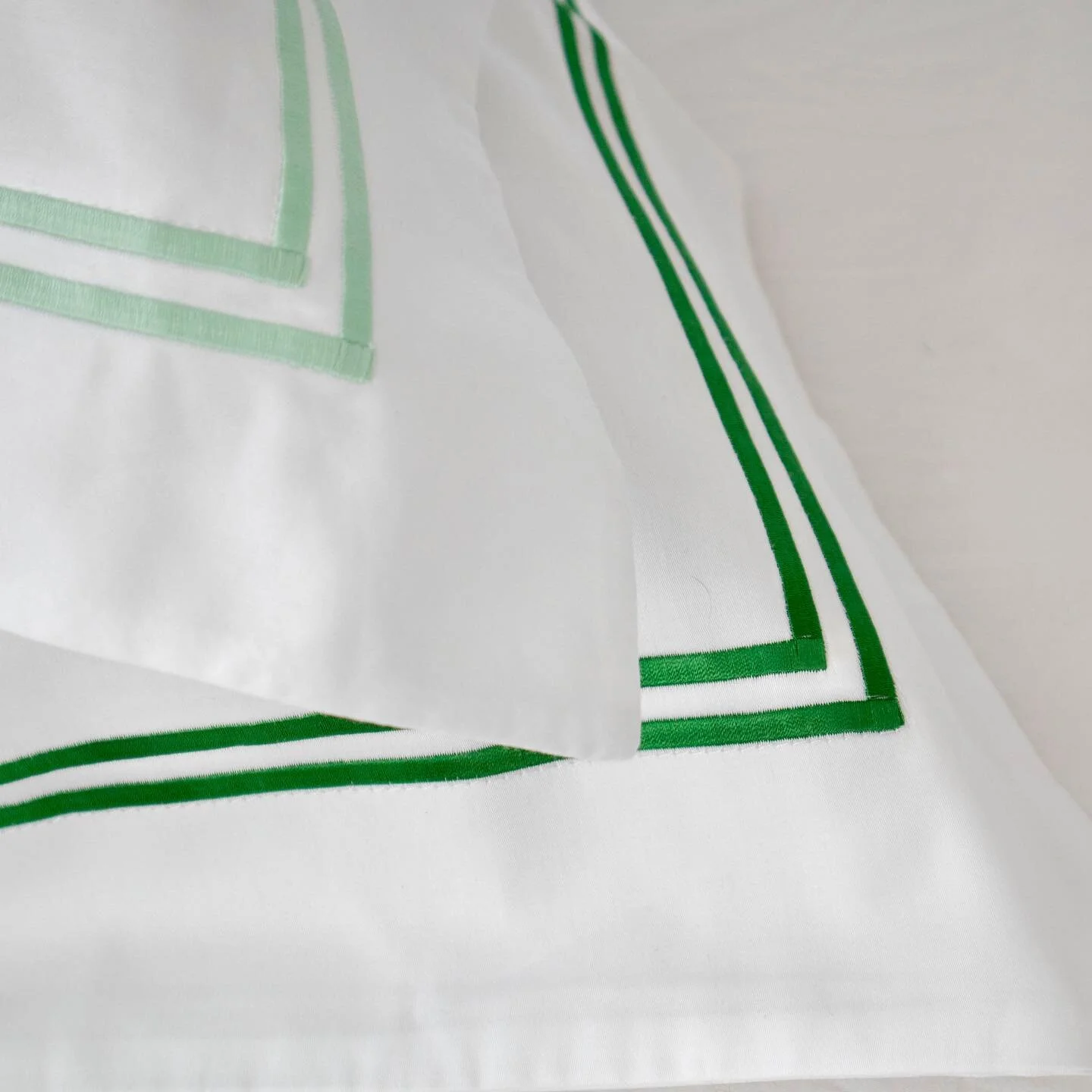 Go Green 💚

Our bedding is sustainably made, consciously managed and green at heart. Proud to be @esgmark_official accredited so that you can sleep soundly, knowing that we are doing our bit too. #mycottonpoet #mycottonpoetisgreen
.
.
.
.
.
.
.
.
#t