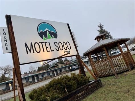 Ben Gibson Band at Motel Soco