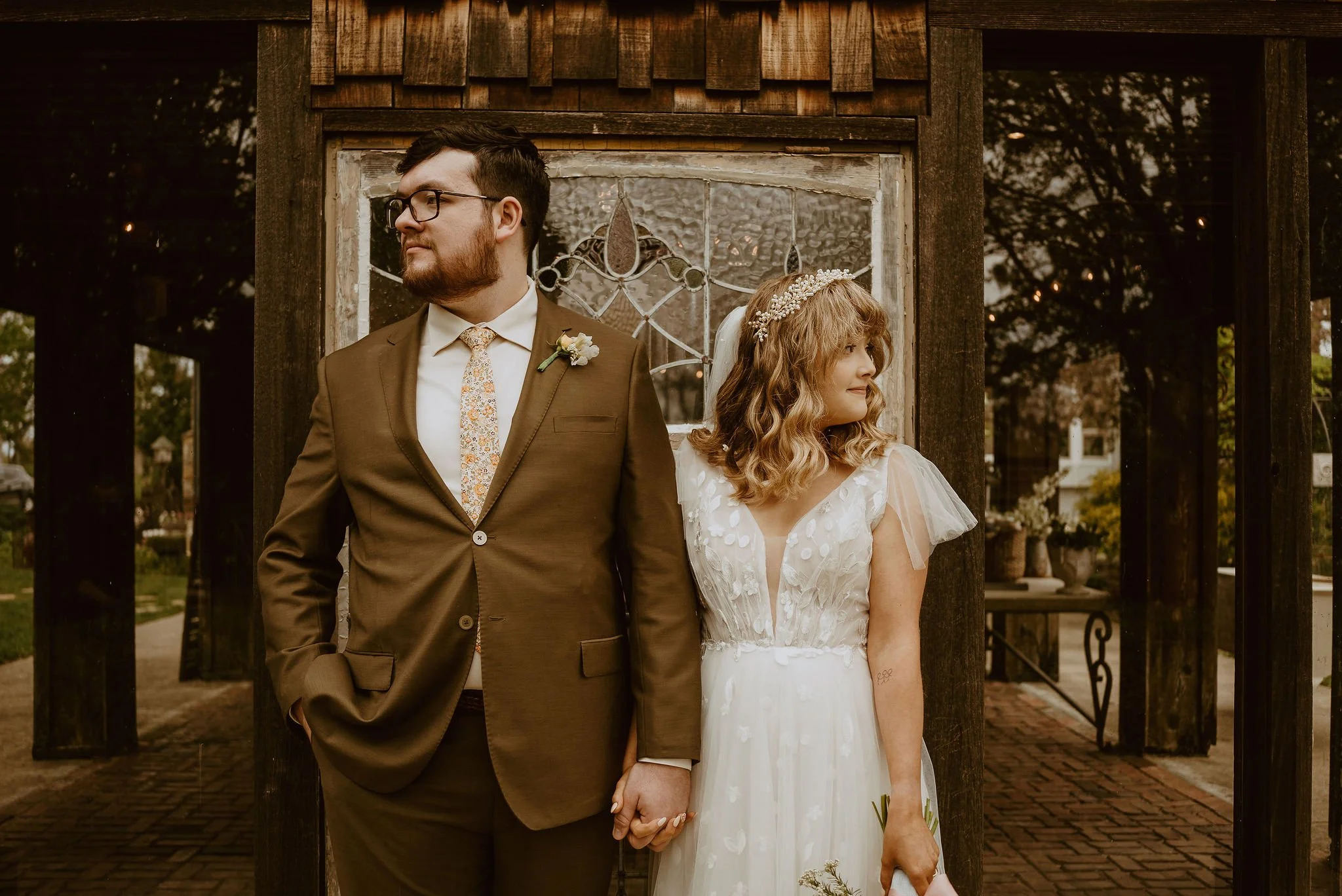 Lis Simon Bride Avery 