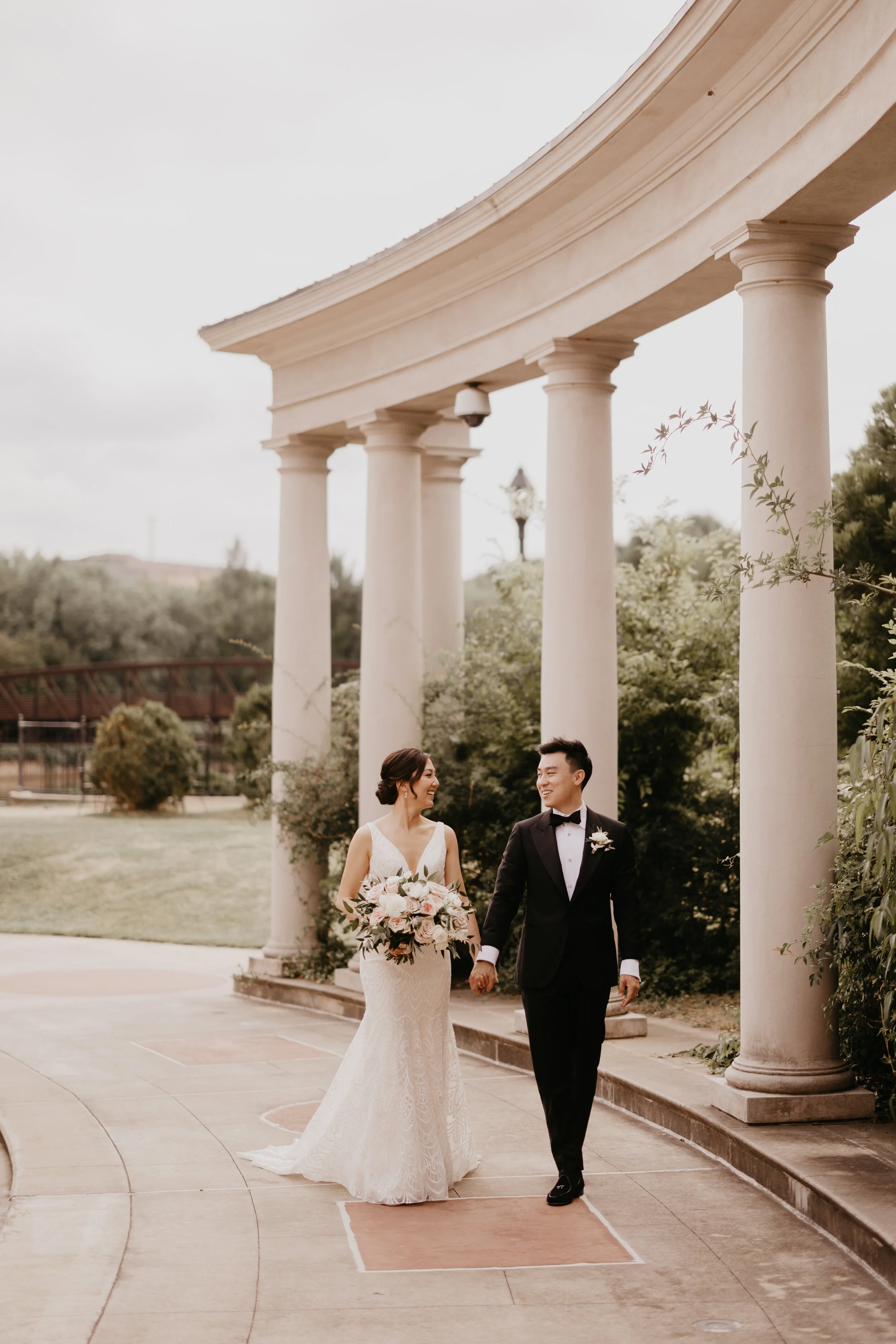 Lis Simon Bride Sabrina