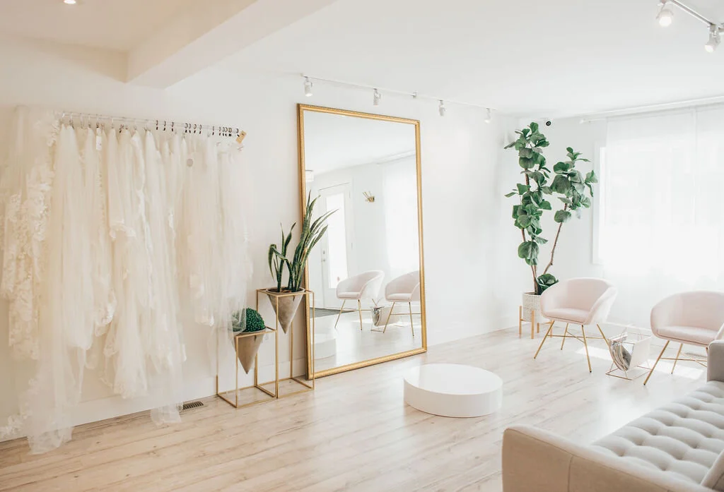 NovaMarkina-LavenderBridalBoutique402.JPG