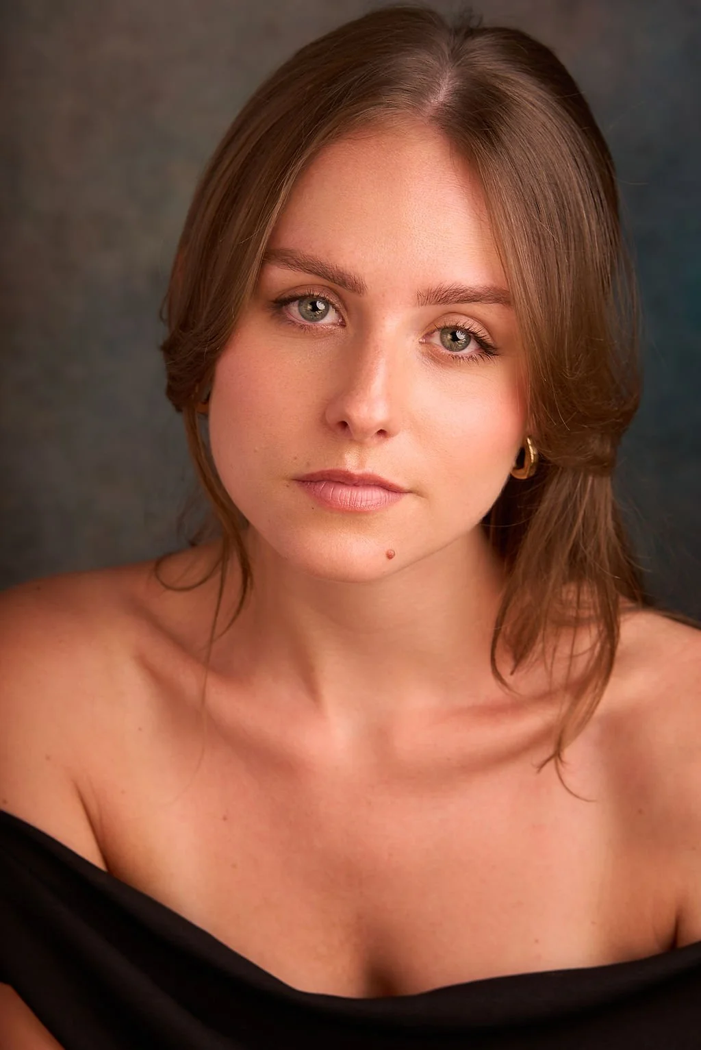 Kristen Edwards_HEADSHOT 3.jpg