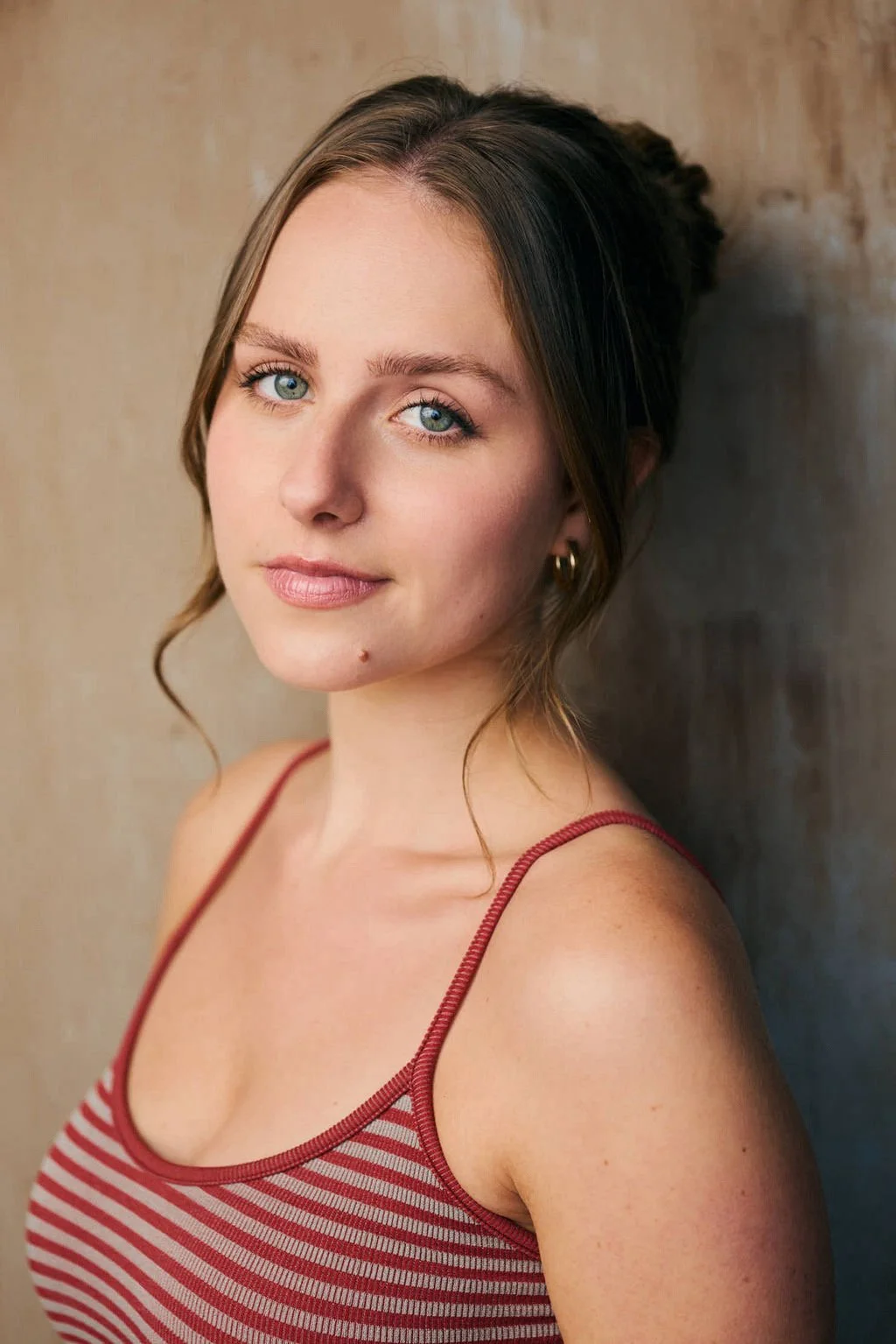 Kristen Edwards_HEADSHOT 1.JPG