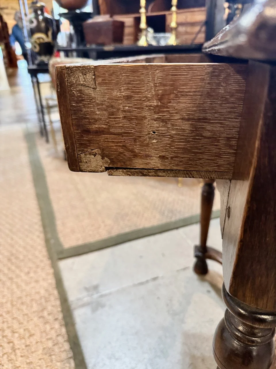 Wm & Mary Sm Writing table - 6.jpeg