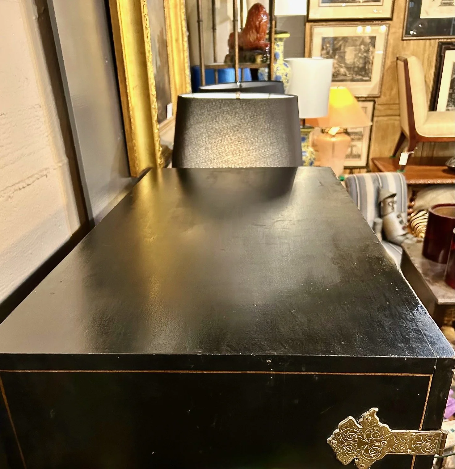 top of chinoiserie cabinet - 1.jpeg