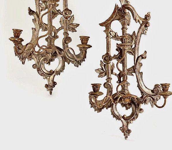George III-style Gilt sconces - 4.jpeg